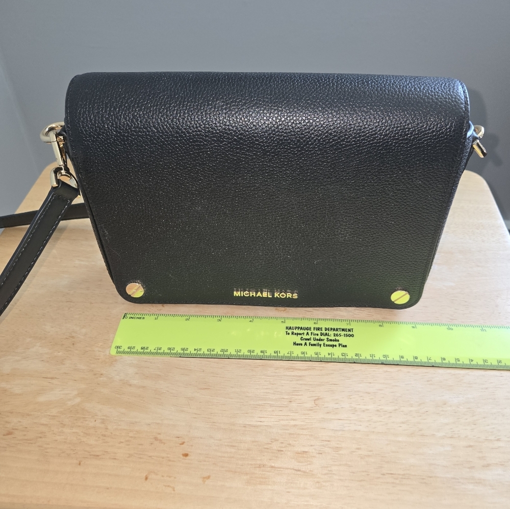 Michael Kors Black Jet Set Crossbody Bag